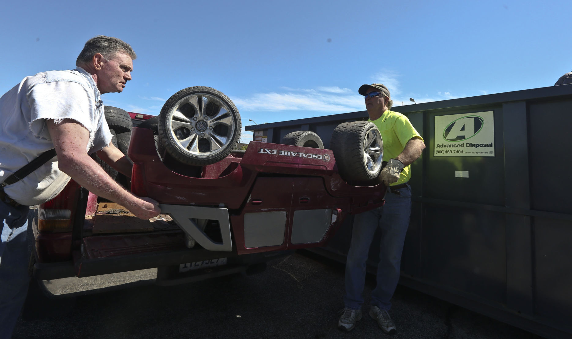 decgal citywide cleanup 3 09.11.18.JPG